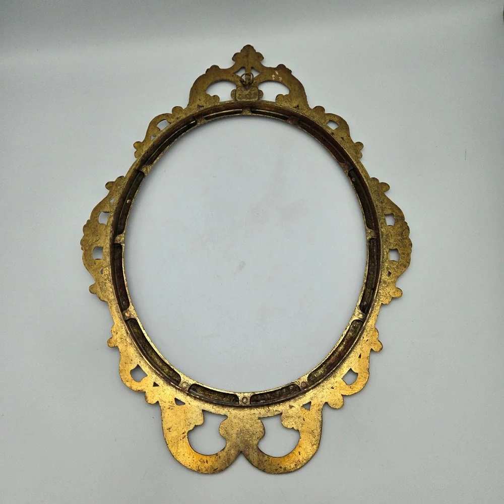 Unbranded vintage ornate